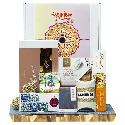 Sibling Love & Gourmet Delights Hamper