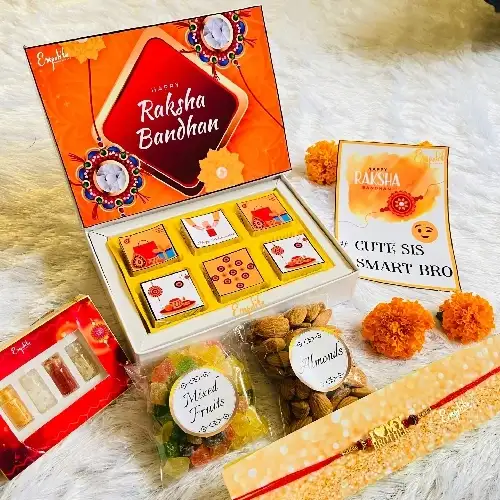 Designer Rakhi N Treats Hamper